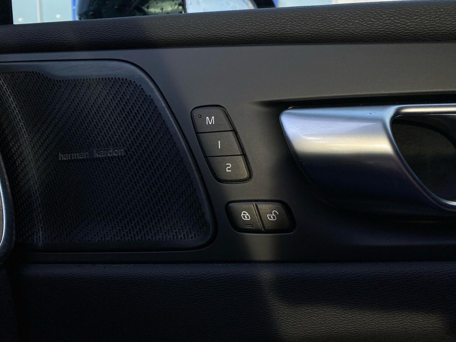 Used Volvo XC60 2025 for sale - 77489730: Photo 37