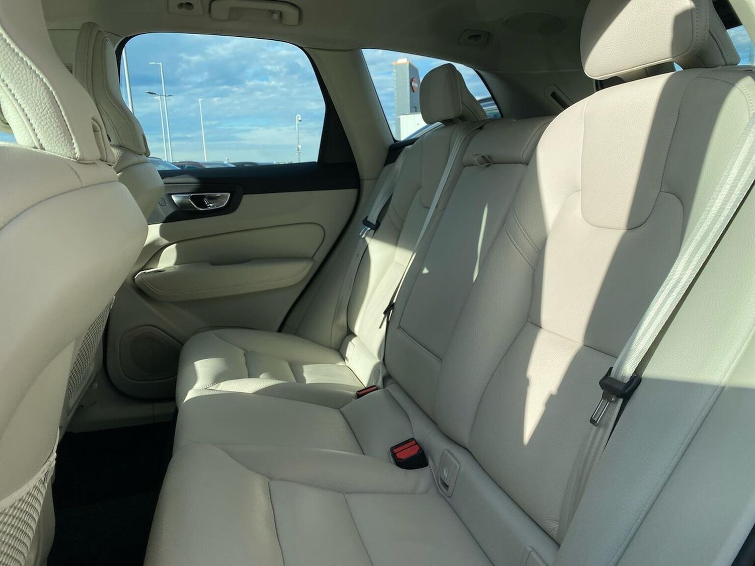 Used Volvo XC60 2023 for sale - 78191273: Photo 18