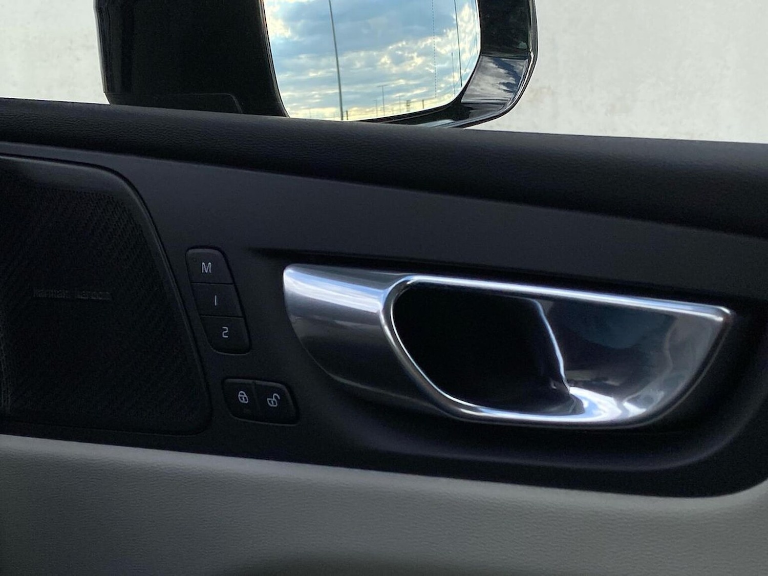 Used Volvo XC60 2023 for sale - 78191273: Photo 39