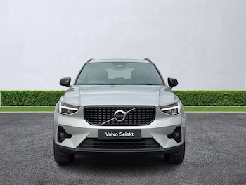 Used Volvo XC40 2024 for sale - 79341093: Photo