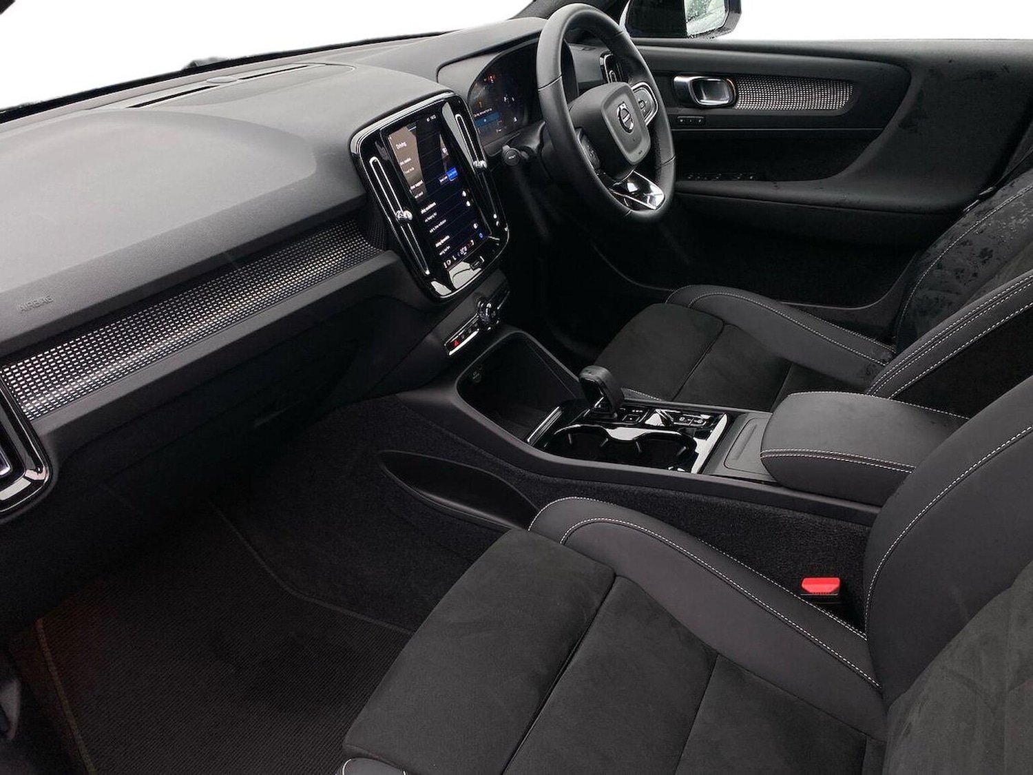 Used Volvo XC40 2022 for sale - 76164958: Photo 7