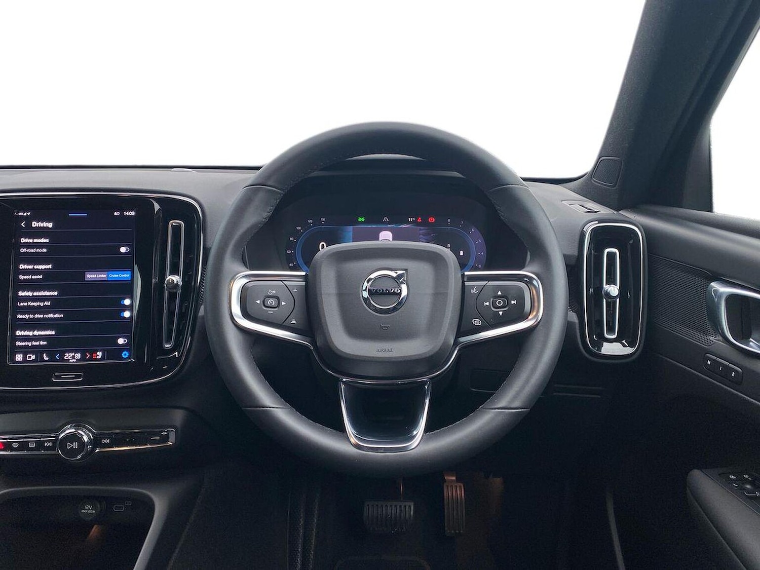 Used Volvo XC40 2022 for sale - 76164958: Photo 9