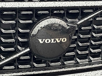 Used Volvo XC40 2026 for sale - 79483009: Photo