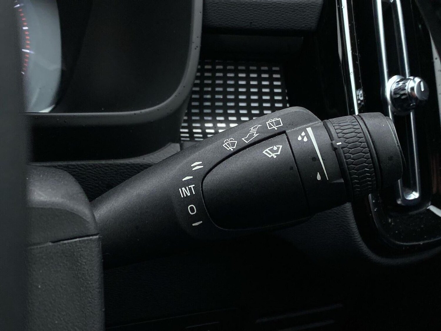 Used Volvo XC40 2022 for sale - 78191244: Photo 29