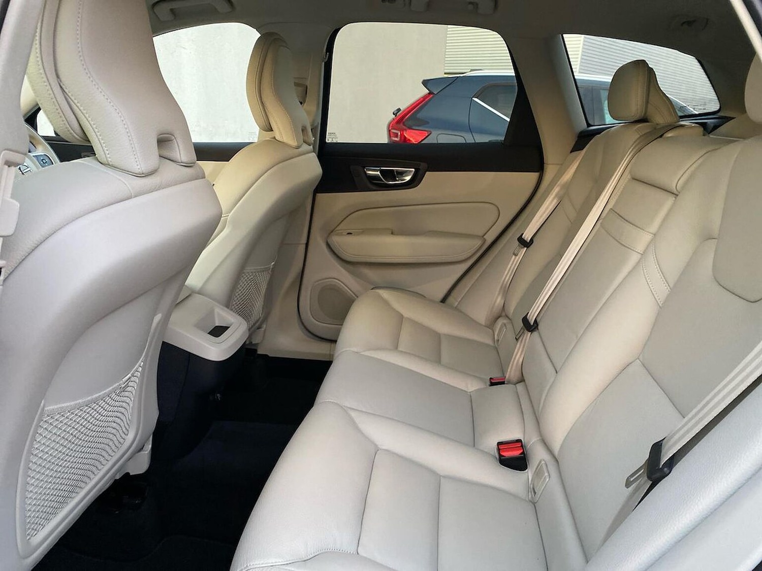 Used Volvo XC60 2019 for sale - 76471071: Photo 17