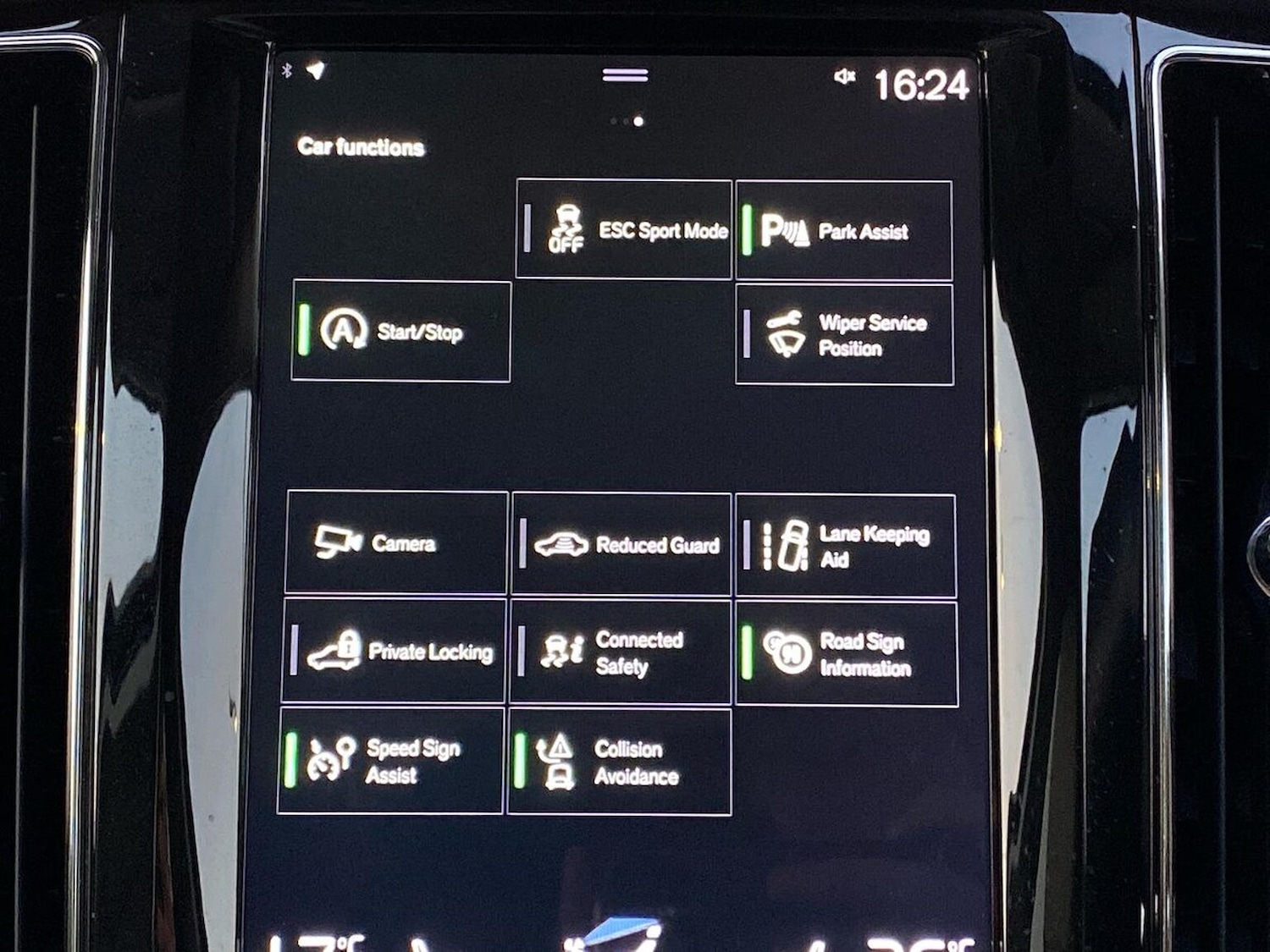 Used Volvo XC60 2019 for sale - 76471071: Photo 2