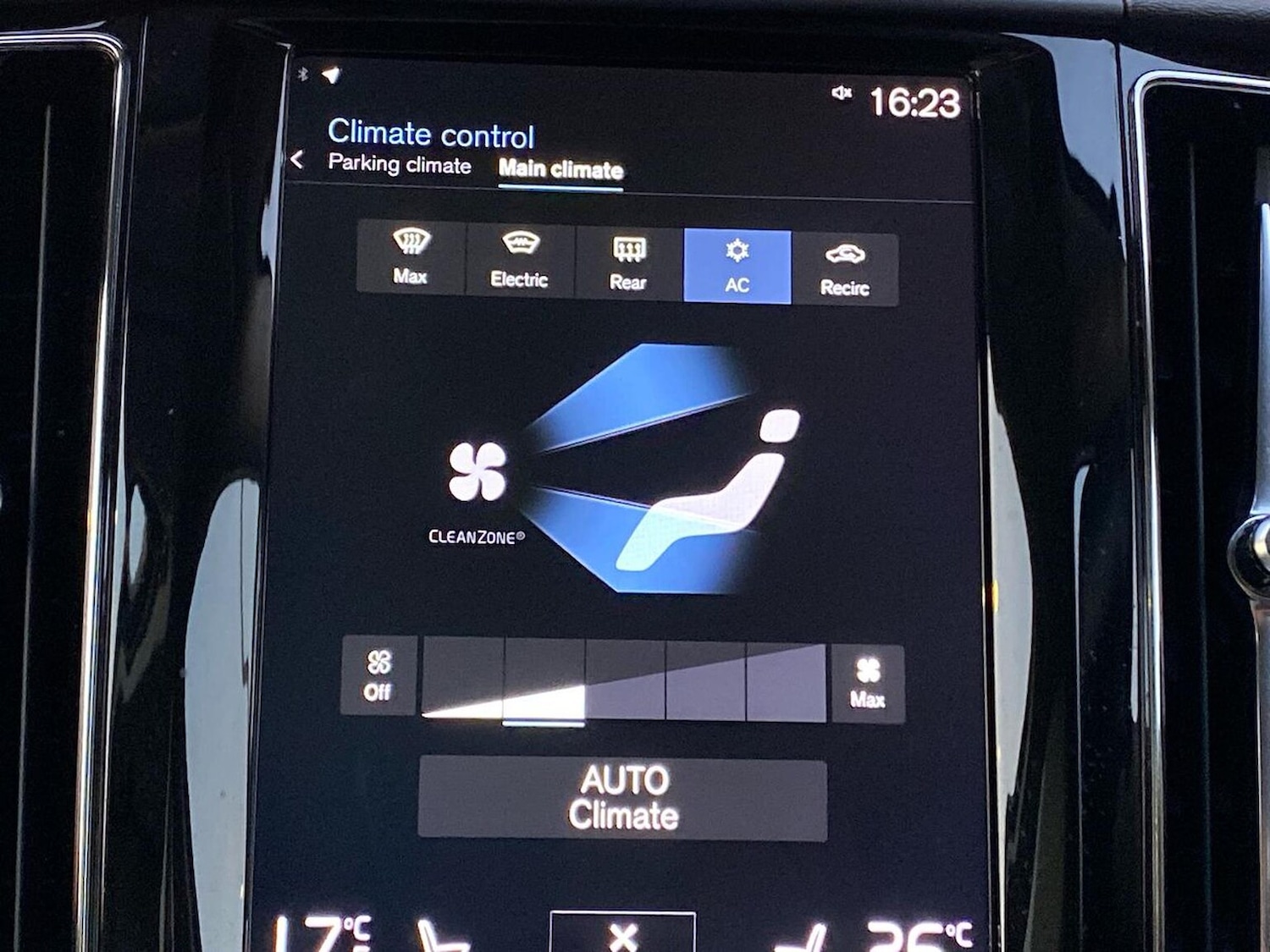 Used Volvo XC60 2019 for sale - 76471071: Photo 26