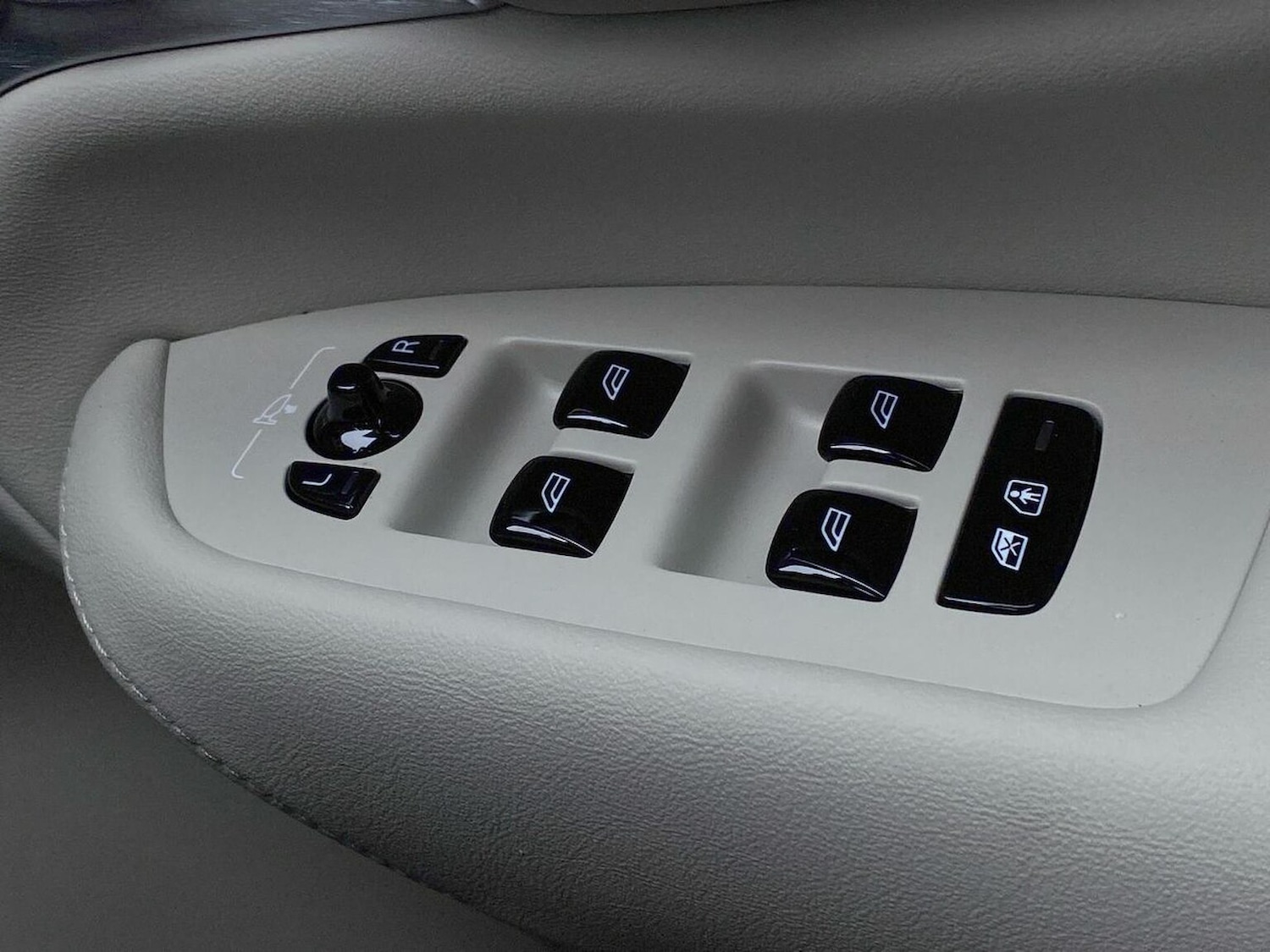 Used Volvo XC90 2025 for sale - 77522143: Photo 22