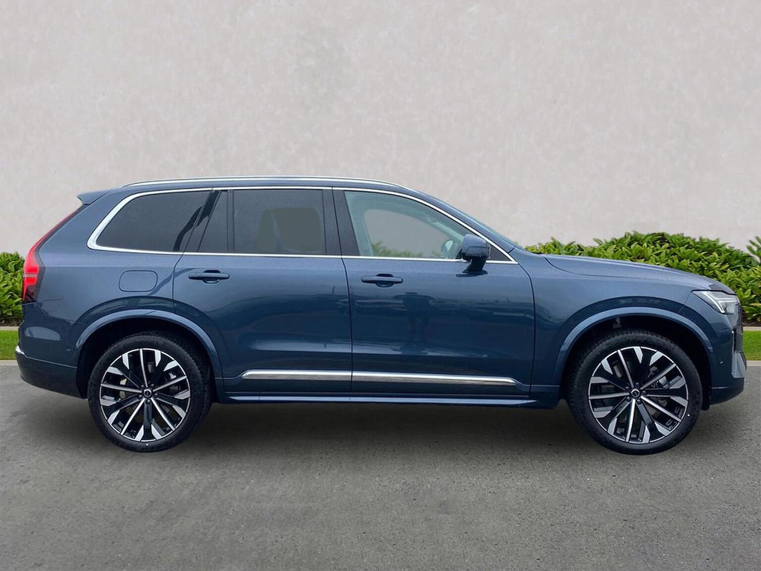 Used Volvo XC90 2025 for sale - 77522143: Photo 4