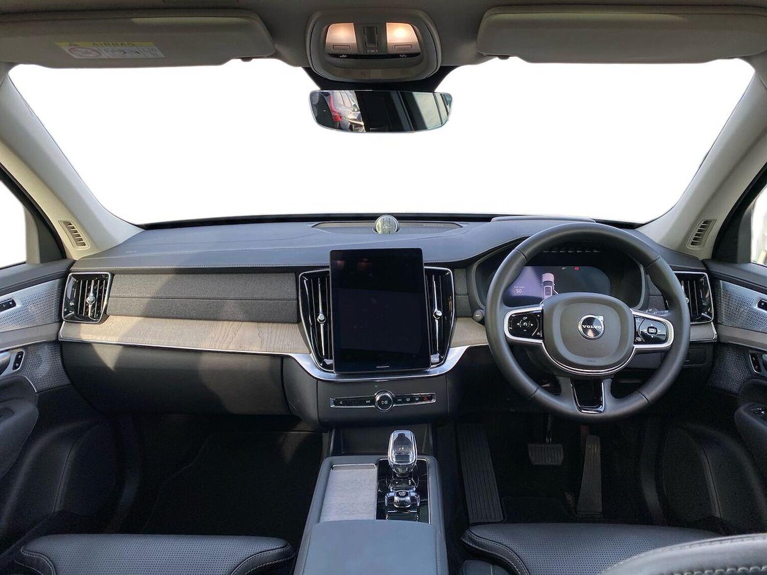 Used Volvo XC90 2025 for sale - 78191123: Photo 10