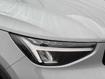 Used Volvo XC40 2026 for sale - 79703754: Photo