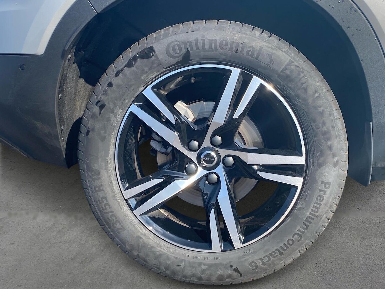 Used Volvo XC40 2024 for sale - 76187185: Photo 6