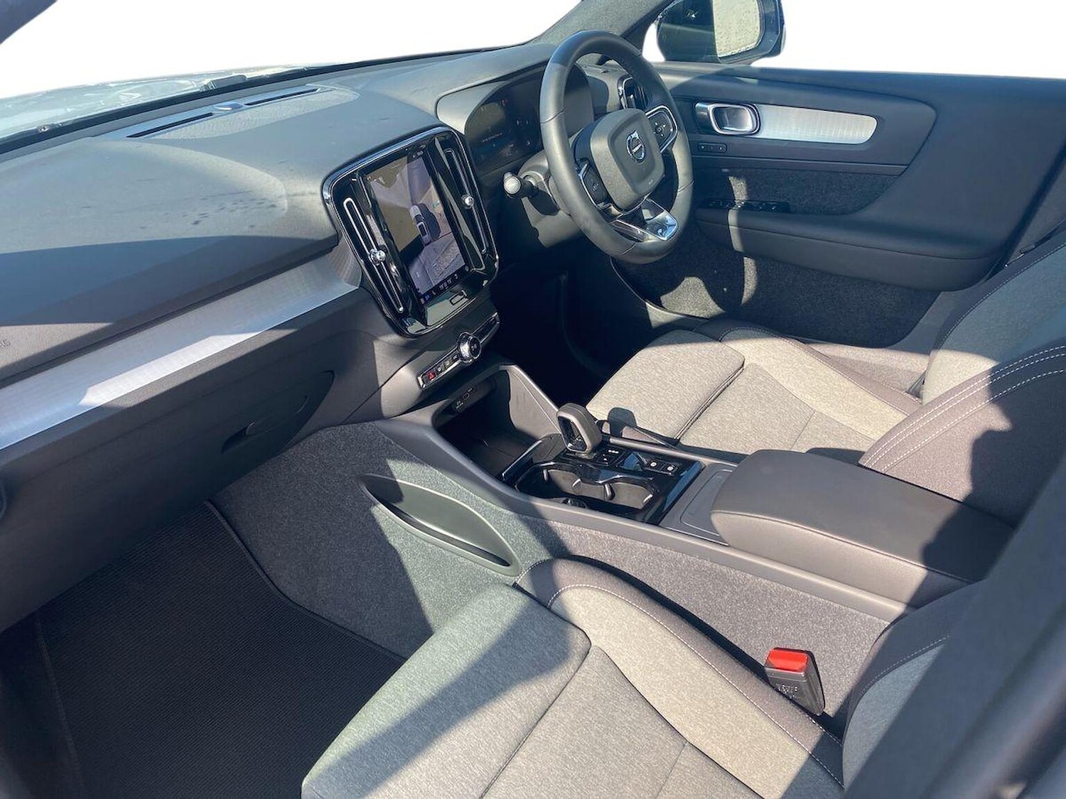 Used Volvo XC40 2024 for sale - 76187185: Photo 7