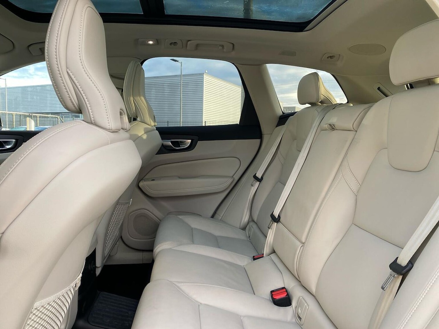 Used Volvo XC60 2025 for sale - 76643588: Photo 17