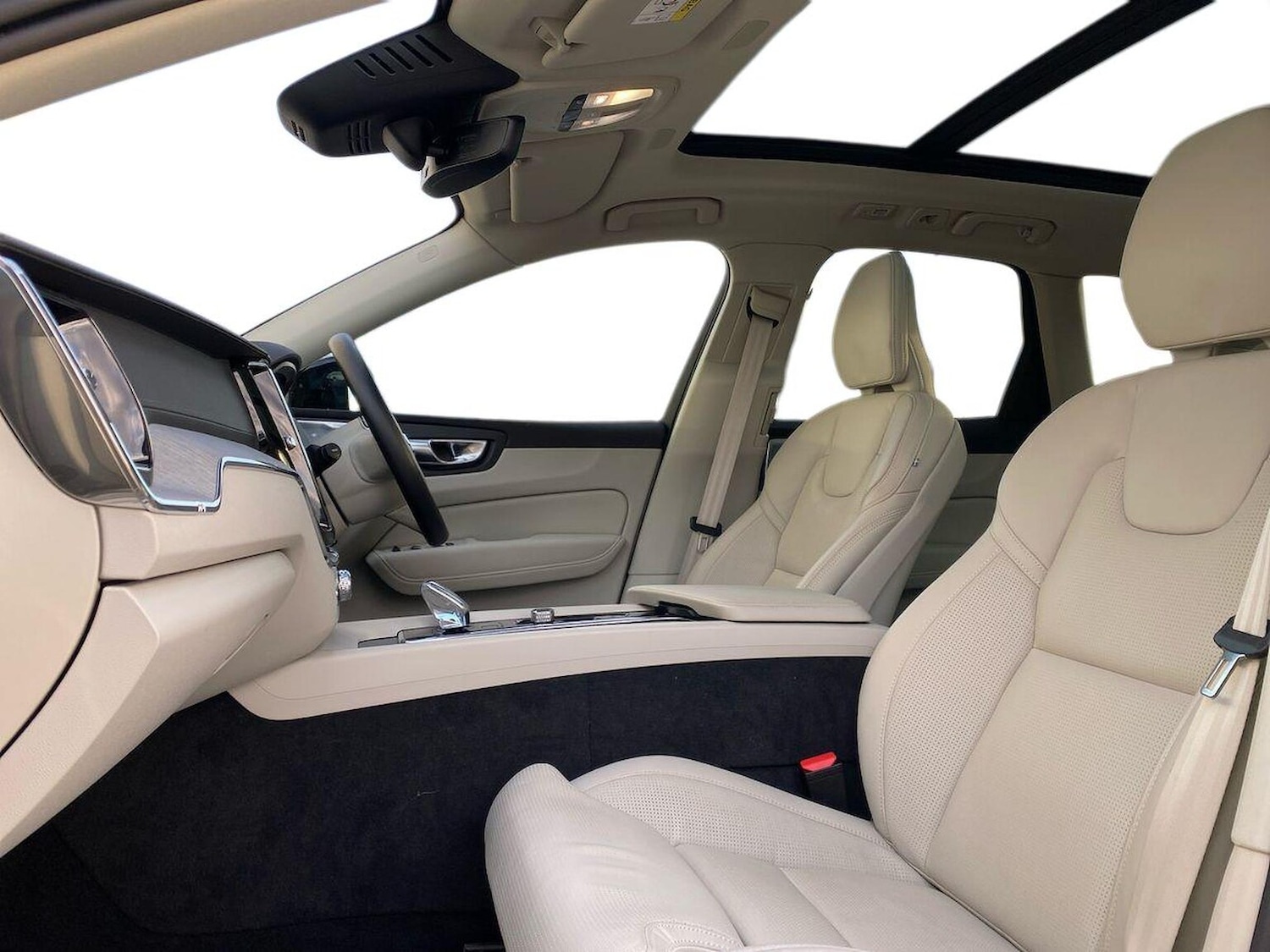 Used Volvo XC60 2025 for sale - 76643588: Photo 8