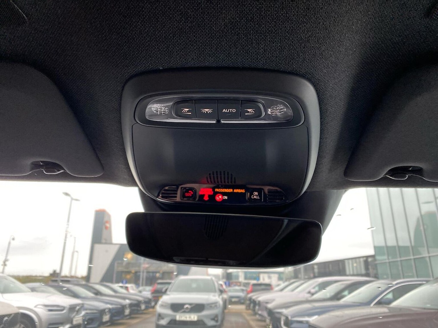 Used Volvo XC40 2021 for sale - 76369141: Photo 15