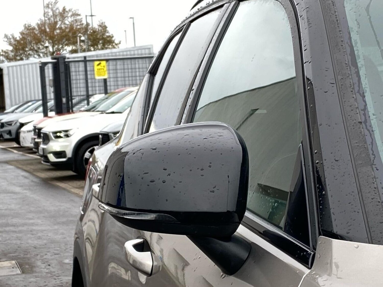 Used Volvo XC40 2021 for sale - 76369141: Photo 37