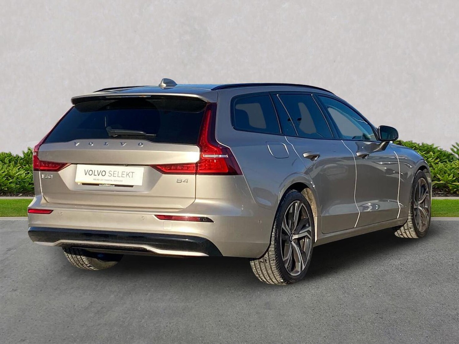 Used Volvo V60 2023 for sale - 76605561: Photo 19