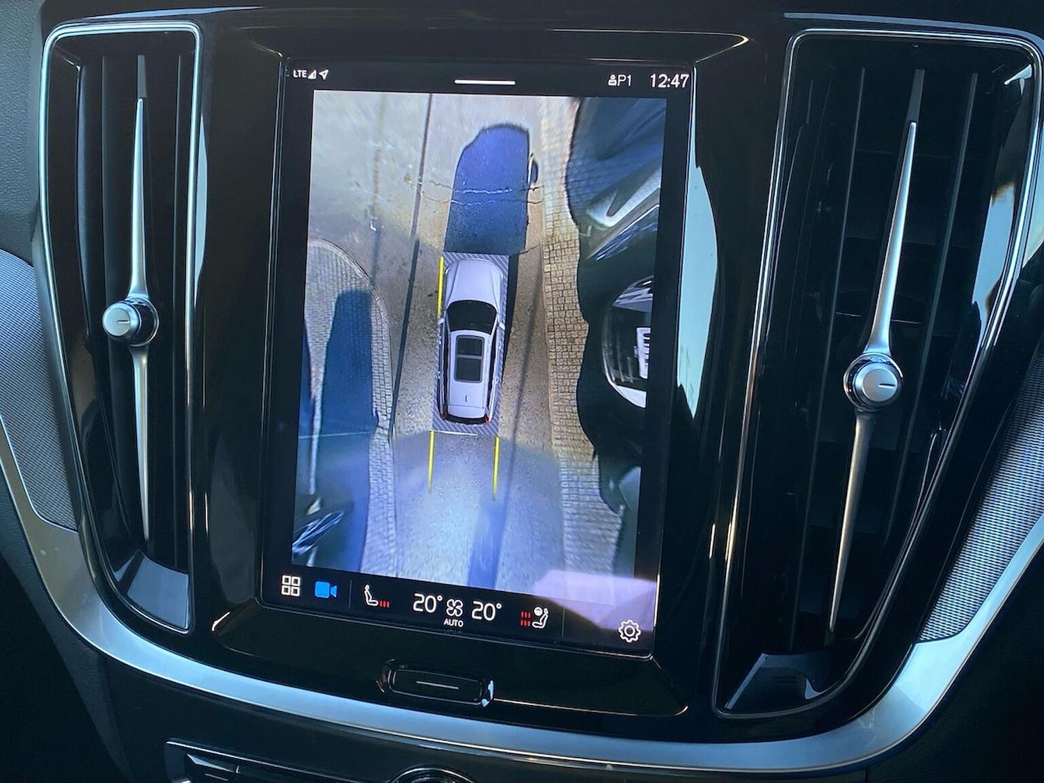 Used Volvo V60 2023 for sale - 76605561: Photo 24