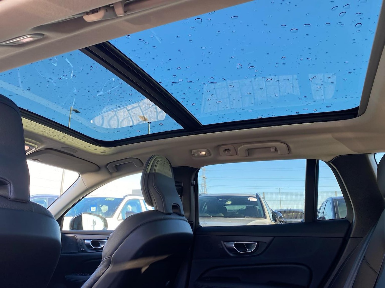 Used Volvo V60 2023 for sale - 76605561: Photo 33