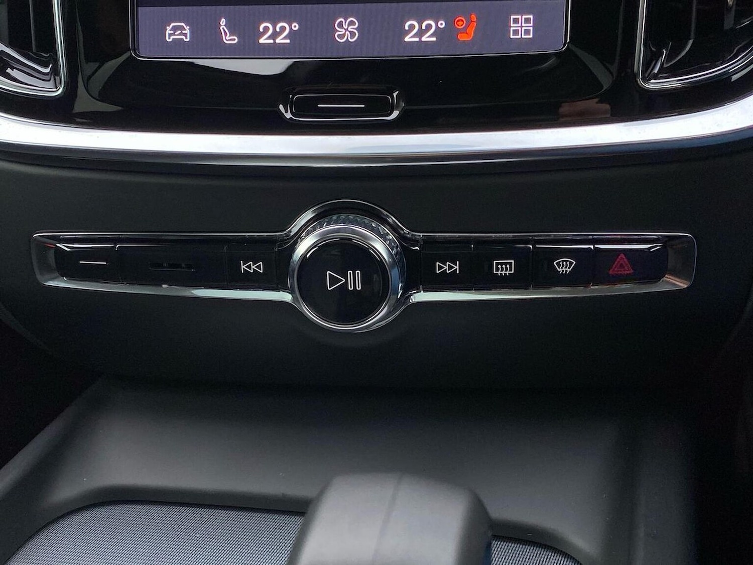 Used Volvo V60 2025 for sale - 77984049: Photo 12