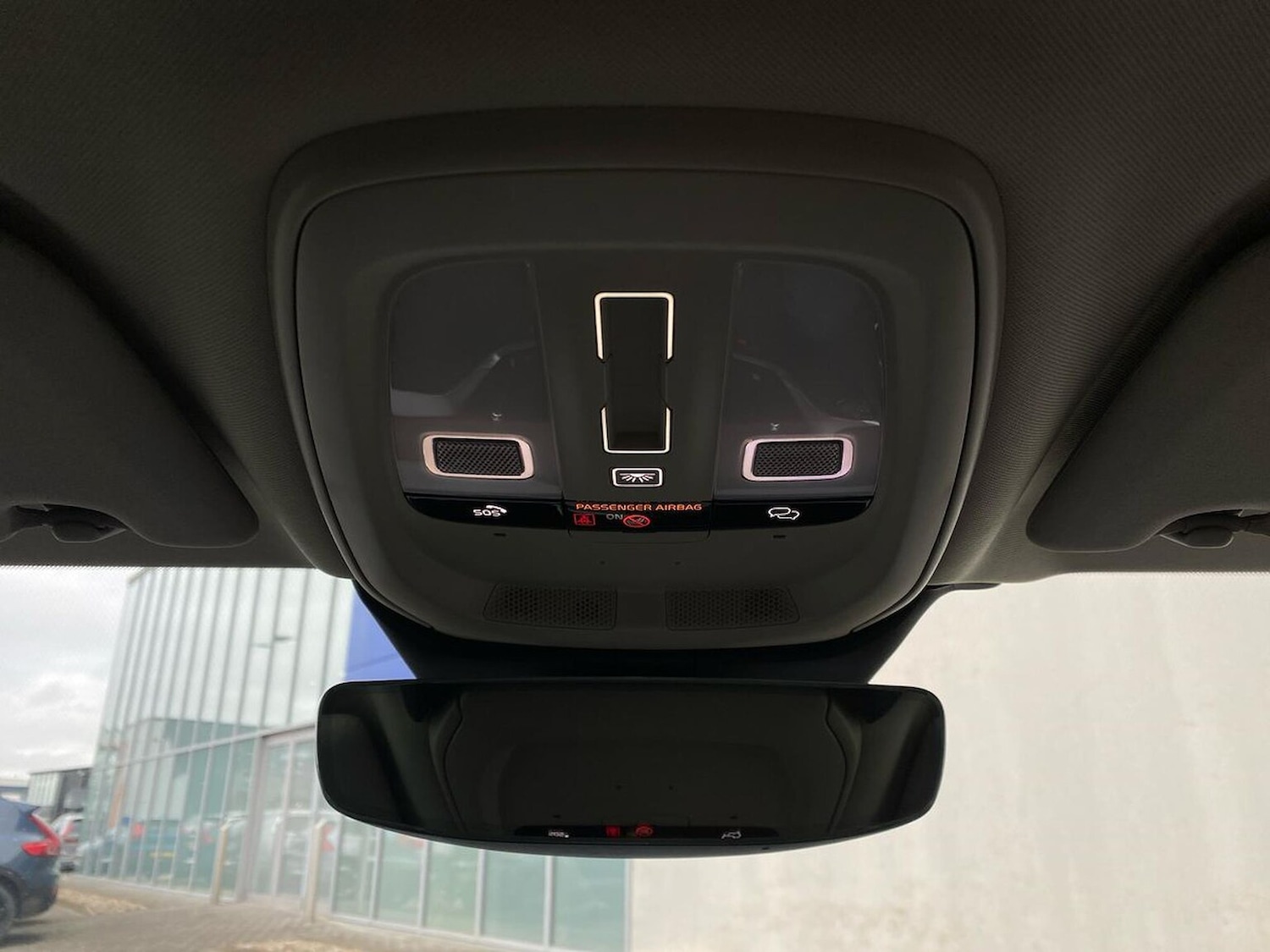 Used Volvo V60 2025 for sale - 77984049: Photo 14