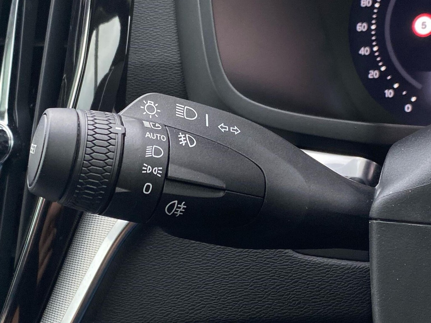 Used Volvo V60 2025 for sale - 77984049: Photo 28