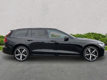 Used Volvo V60 2025 for sale - 77984049: Photo
