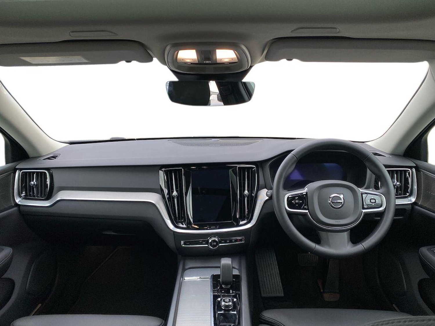 Used Volvo V60 2025 for sale - 77984049: Photo 8