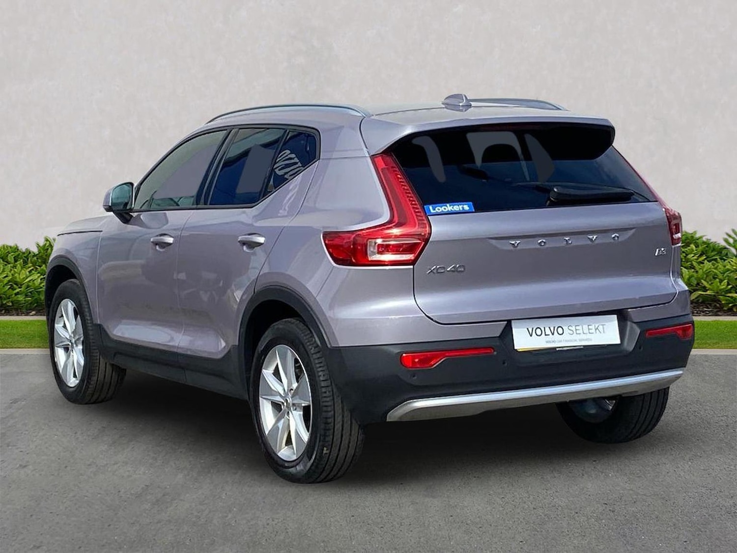 Used Volvo XC40 2025 for sale - 78191134: Photo 2