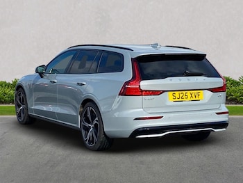 Used Volvo V60 2025 for sale - 75511654: Photo