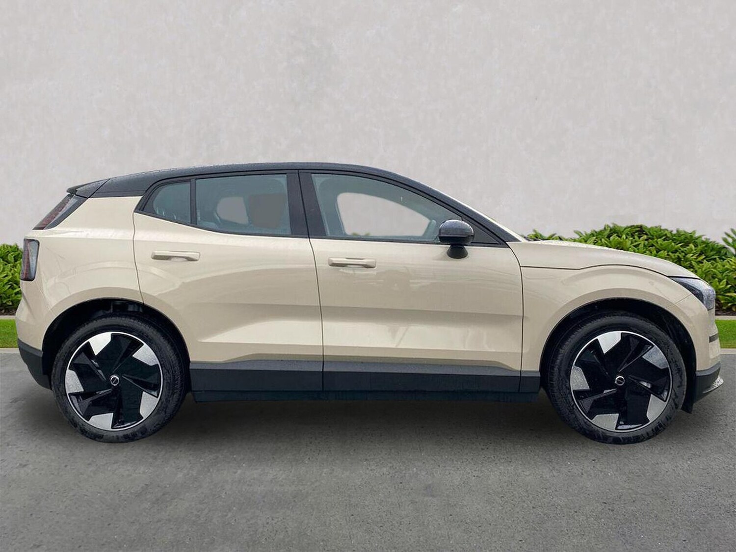 Used Volvo EX30 2025 for sale - 76777358: Photo 4