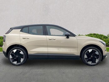 Used Volvo EX30 2025 for sale - 76777358: Photo