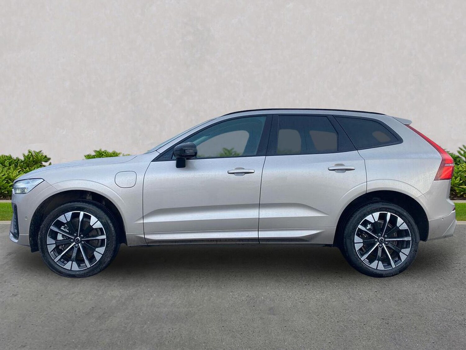 Used Volvo XC60 2025 for sale - 77489719: Photo 19