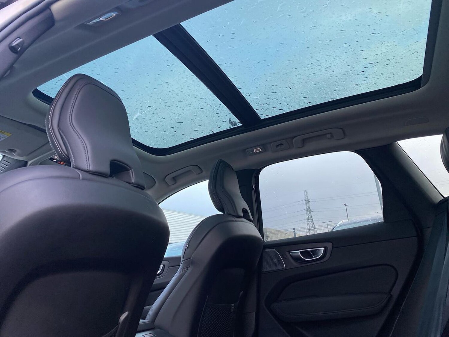 Used Volvo XC60 2025 for sale - 77489719: Photo 32