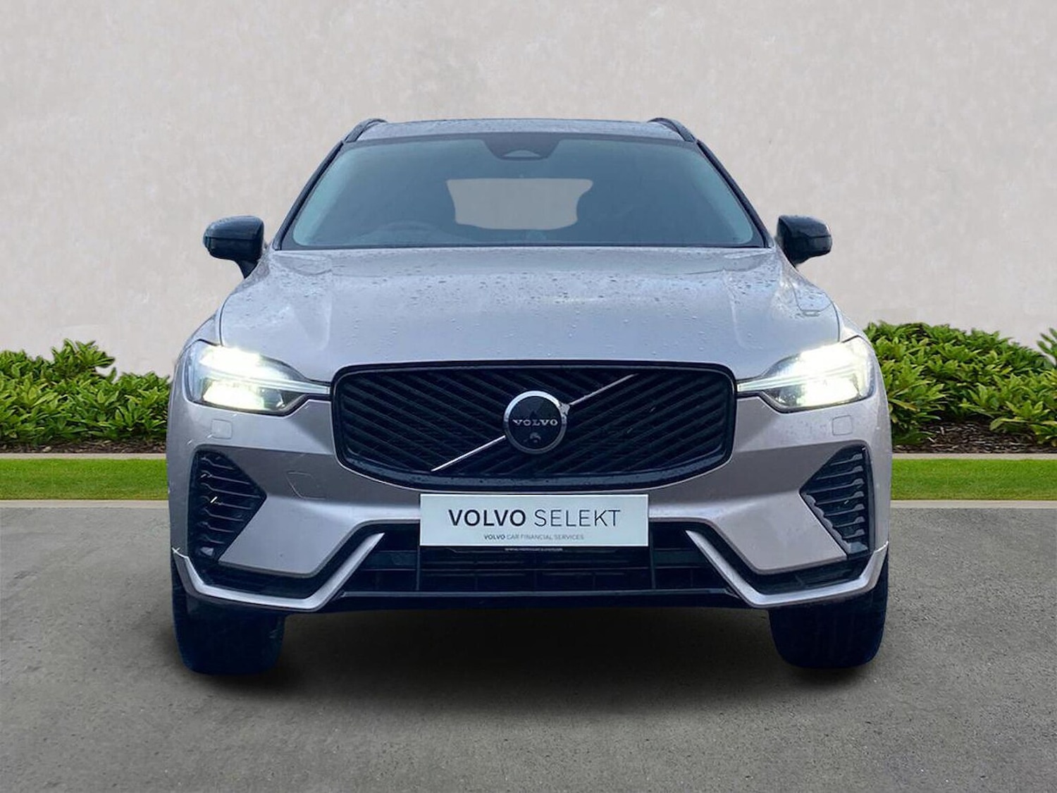 Used Volvo XC60 2025 for sale - 77489719: Photo 5