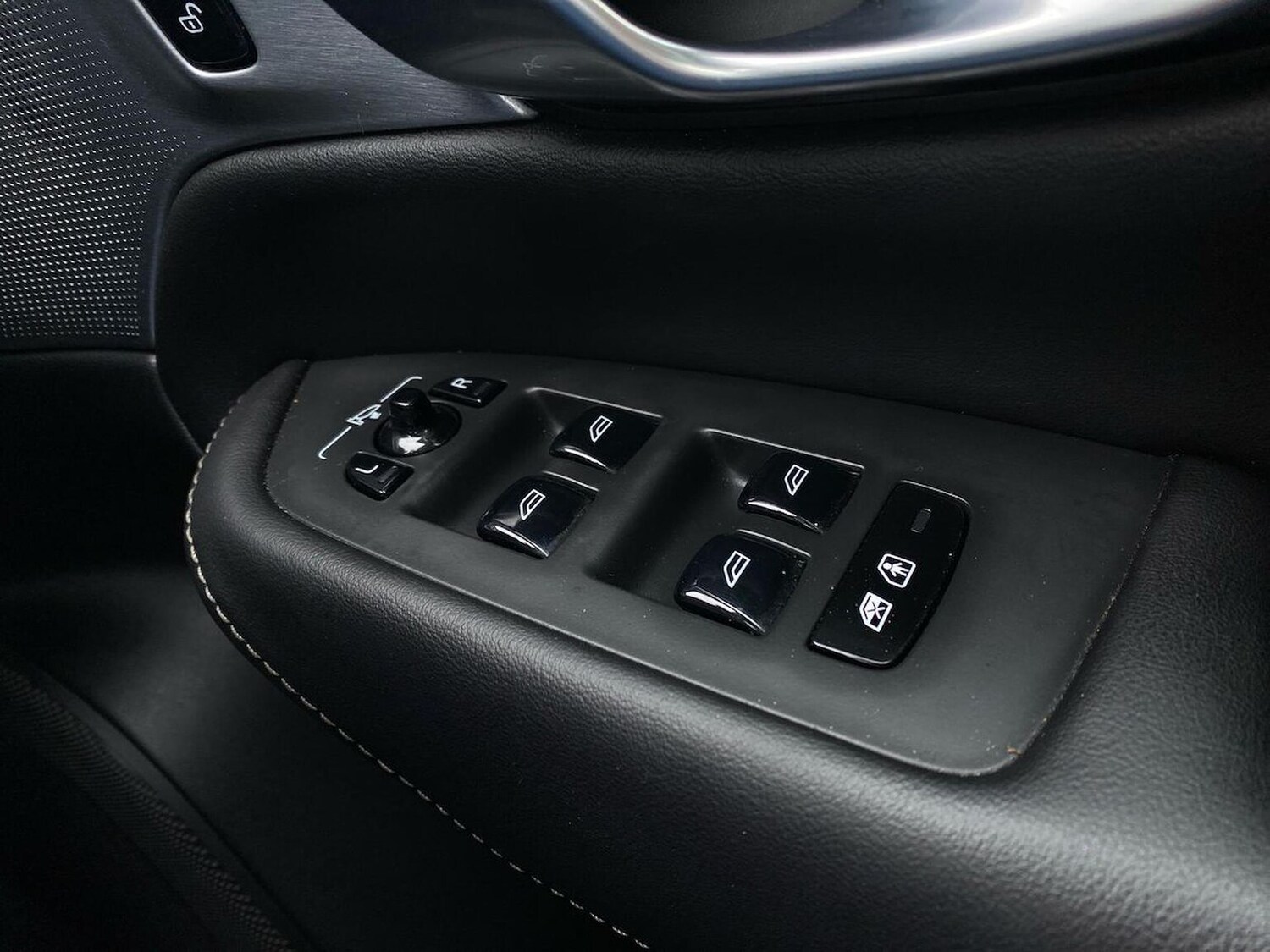 Used Volvo XC90 2022 for sale - 76057897: Photo 22