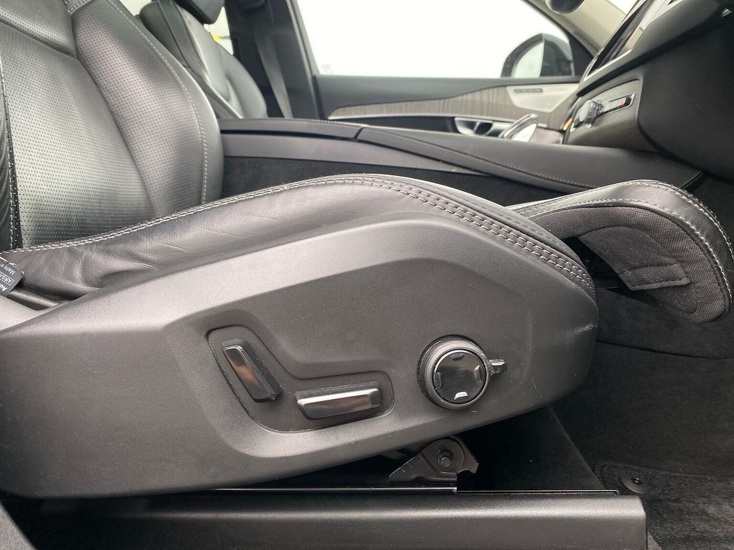 Used Volvo XC90 2022 for sale - 76057897: Photo 31
