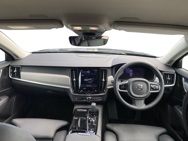 Used Volvo V90 2024 for sale - 75497802: Photo 8