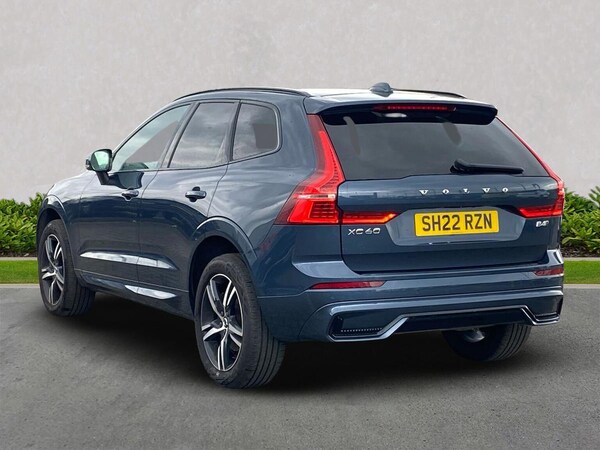 Used Volvo XC60 2022 for sale - 76231701: Photo 2