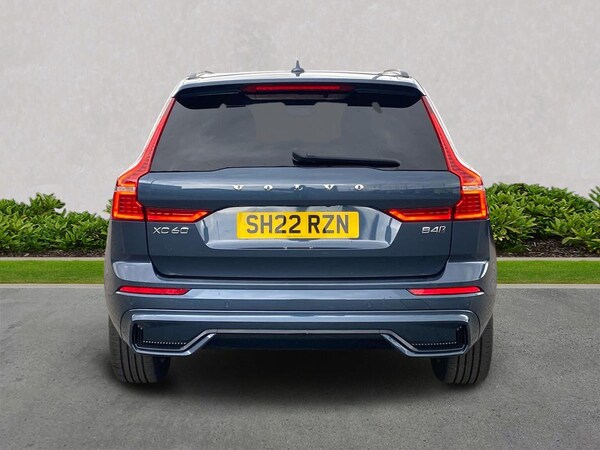 Used Volvo XC60 2022 for sale - 76231701: Photo 4