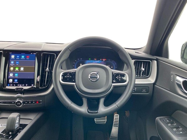 Used Volvo XC60 2022 for sale - 76231701: Photo 9