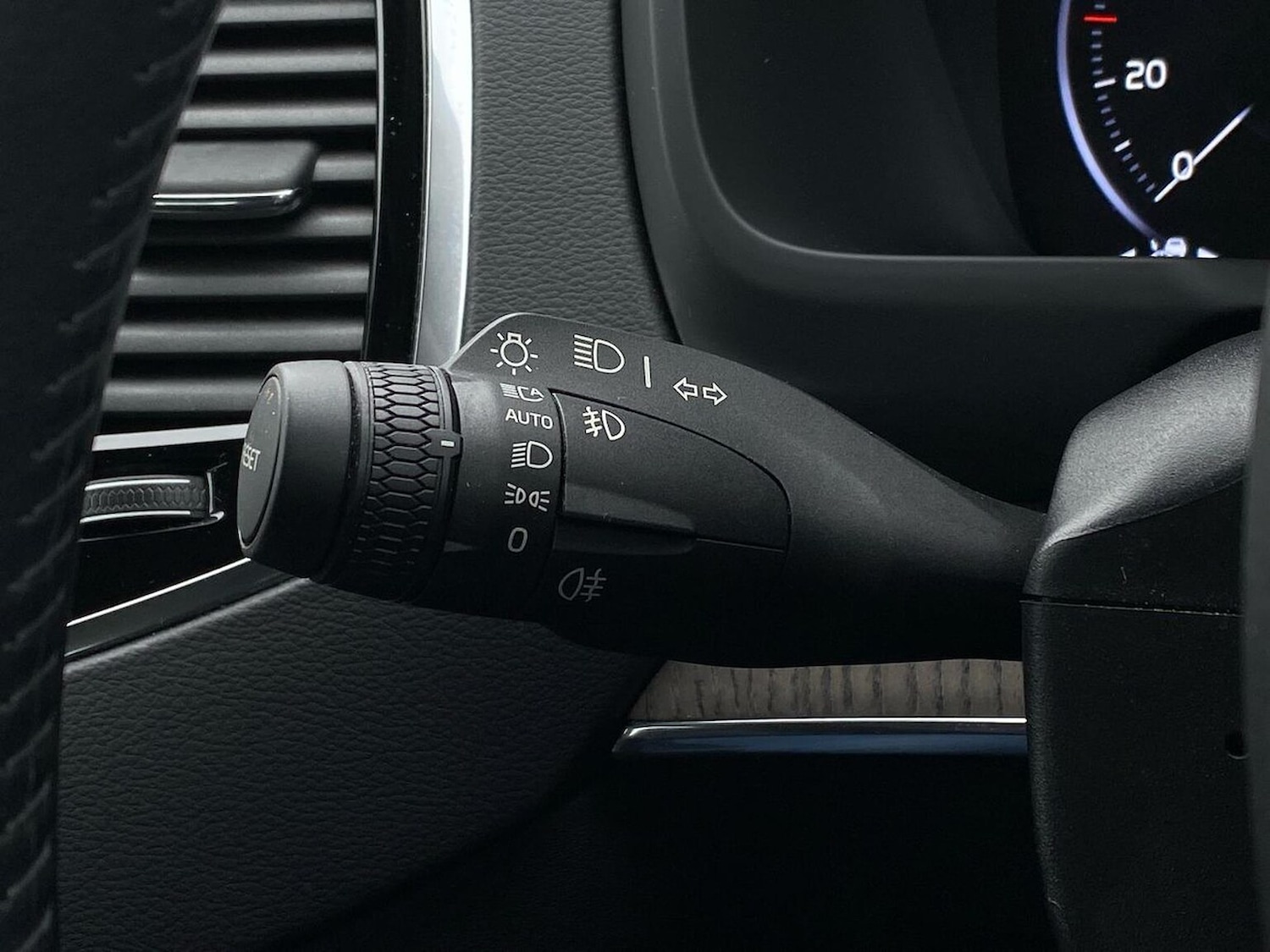 Used Volvo XC90 2022 for sale - 78191237: Photo 31