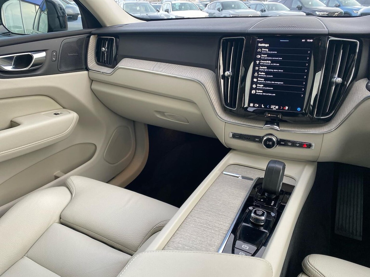 Used Volvo XC60 2023 for sale - 76471072: Photo 14