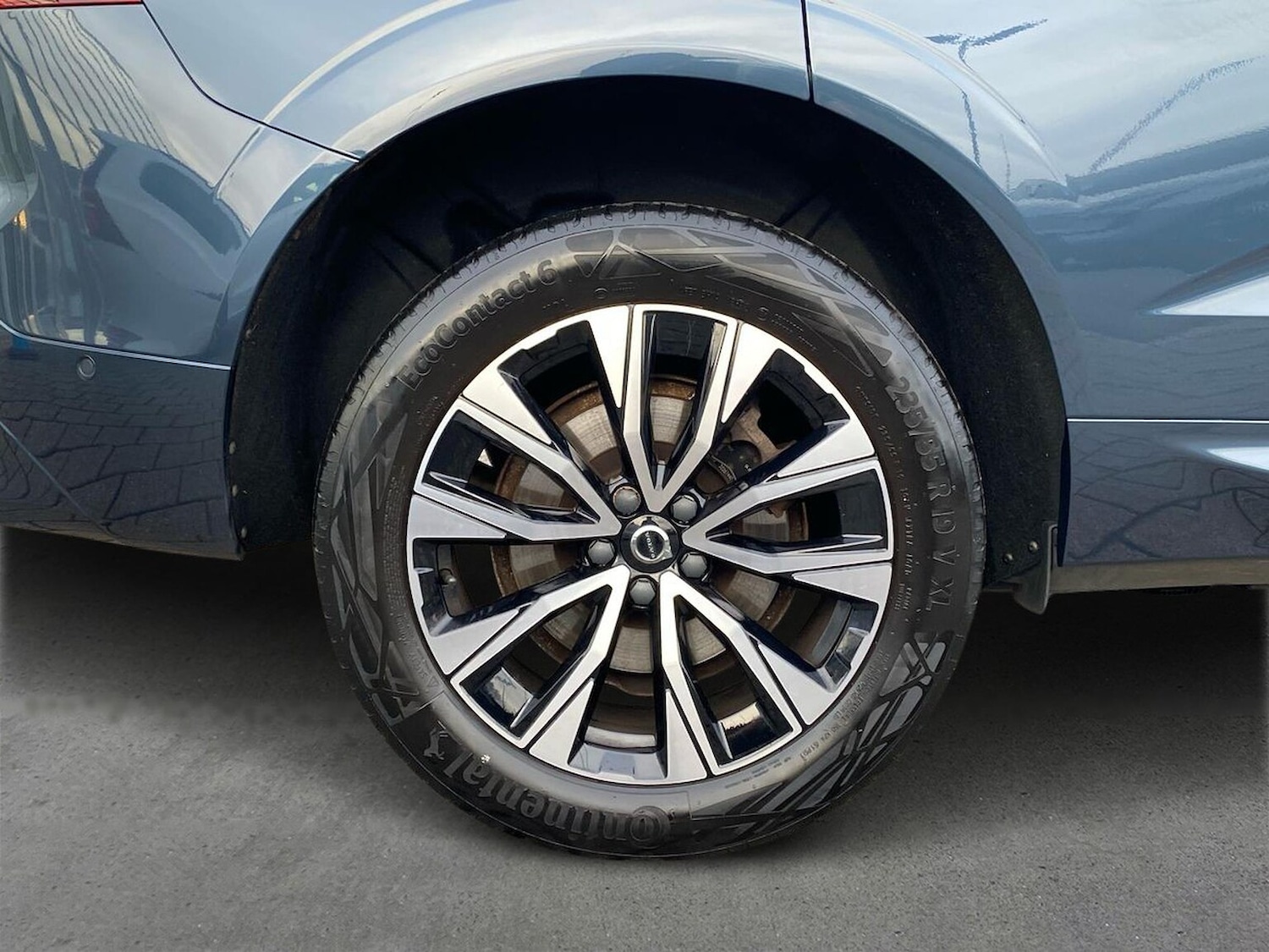 Used Volvo XC60 2023 for sale - 76471072: Photo 7