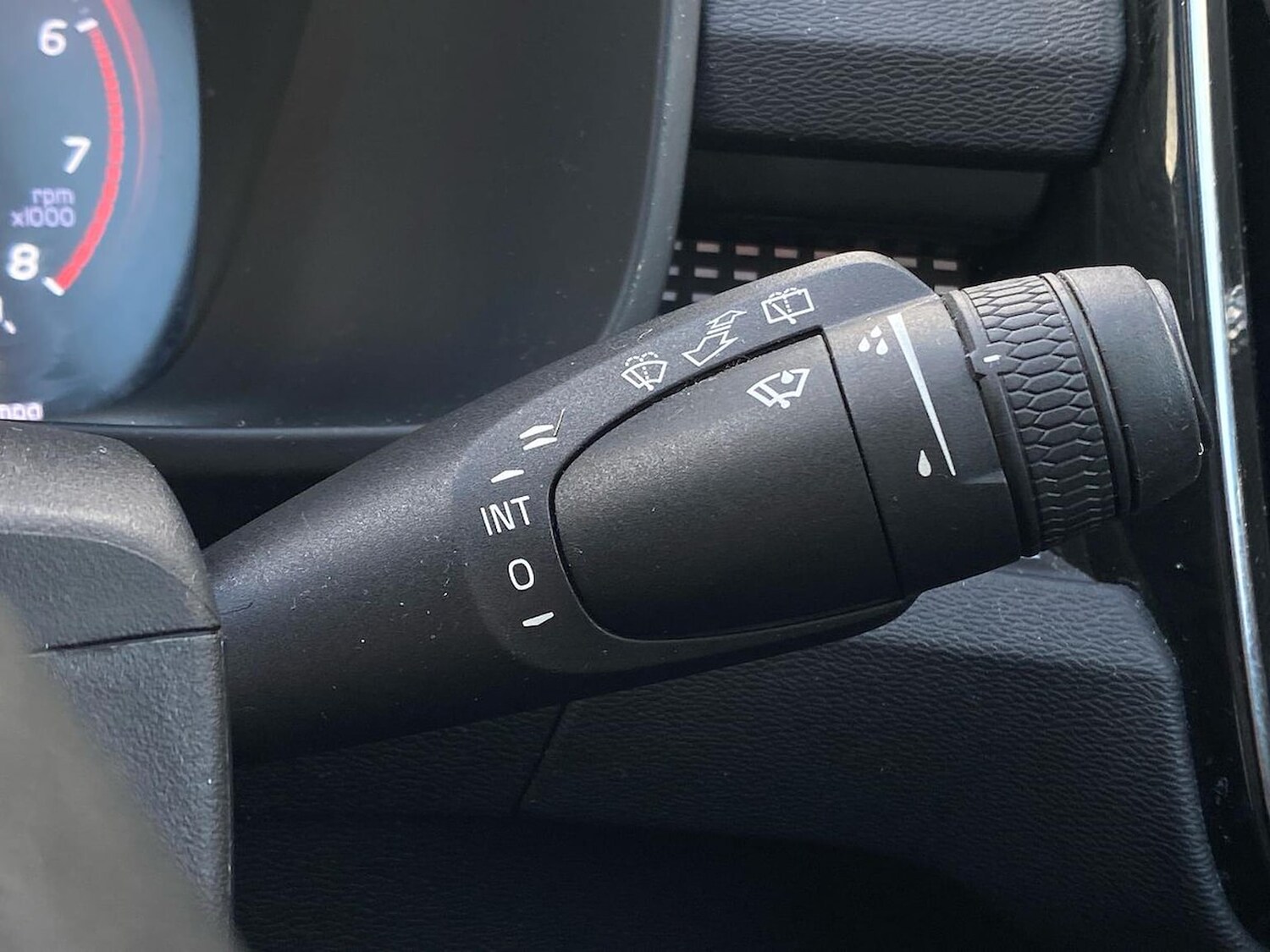 Used Volvo XC40 2020 for sale - 76347032: Photo 28