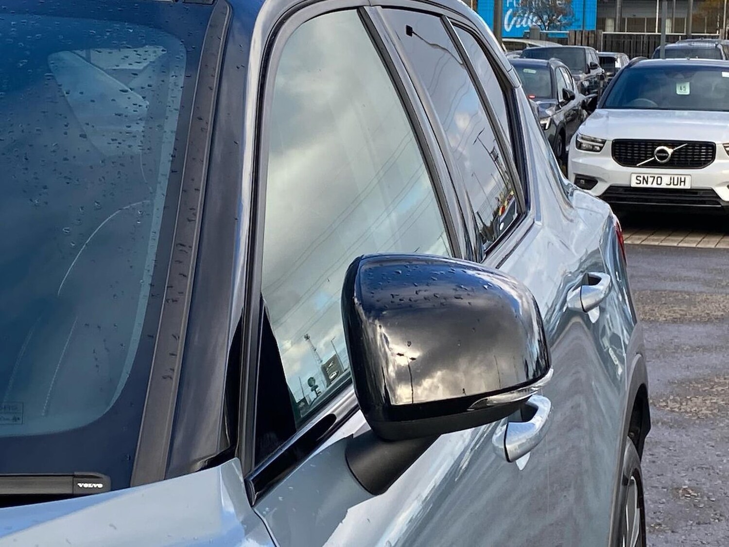 Used Volvo XC40 2020 for sale - 76347032: Photo 37