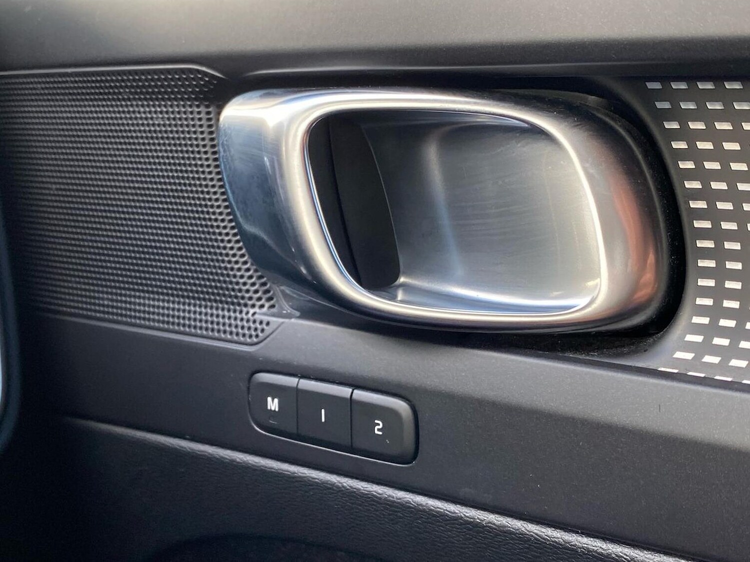 Used Volvo XC40 2020 for sale - 76347032: Photo 38