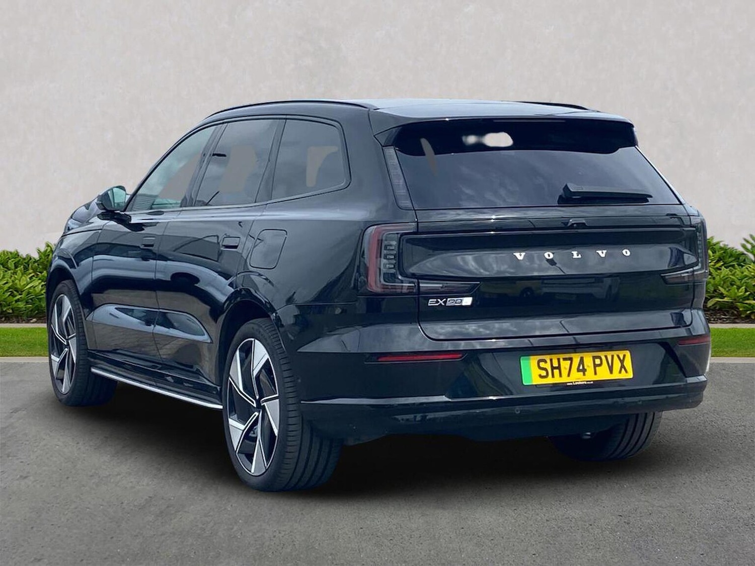 Used Volvo EX90 2024 for sale - 76618505: Photo 2