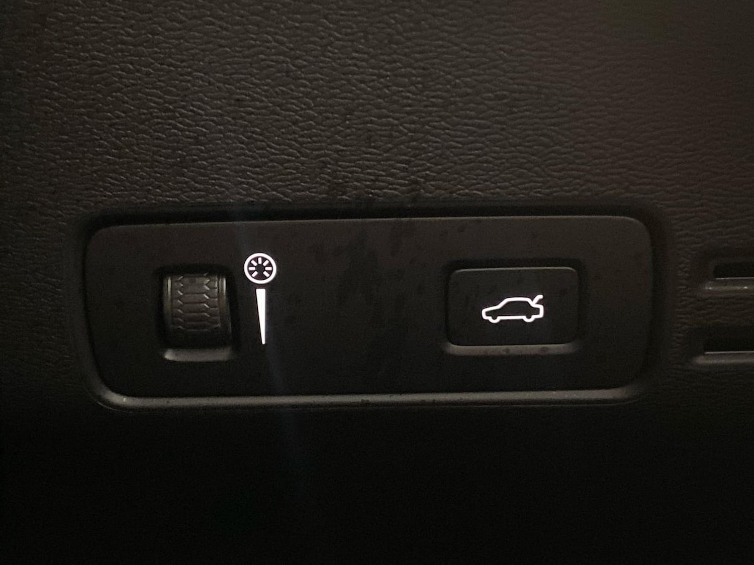 Used Volvo XC40 2021 for sale - 76430798: Photo 22